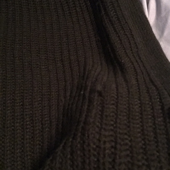 Eclipse Chunky Knit Sweater - Picture 7 of 7